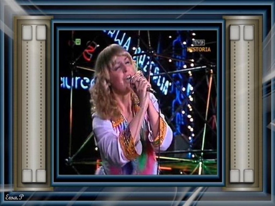 URSZULA SIPIŃSKA-MIŁOŚĆ ZE SZKOLNYCH LAT