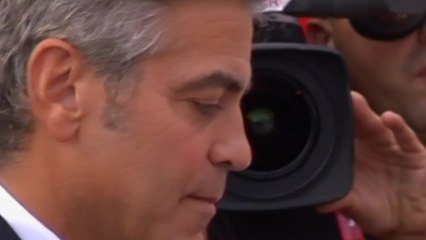 George Clooney sets the record straight