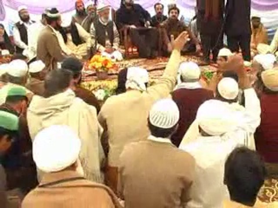 ek me hi nahi un par qurban zamana ha by SAIFI BRADRAN.