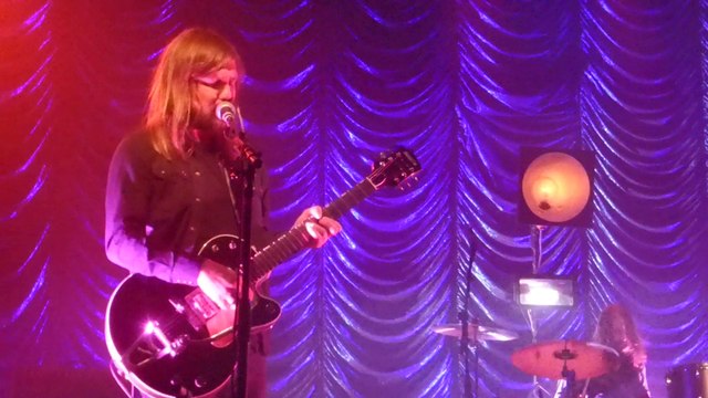 Band of Skulls - Brothers and Sisters (Live in Houston - 2014) HQ