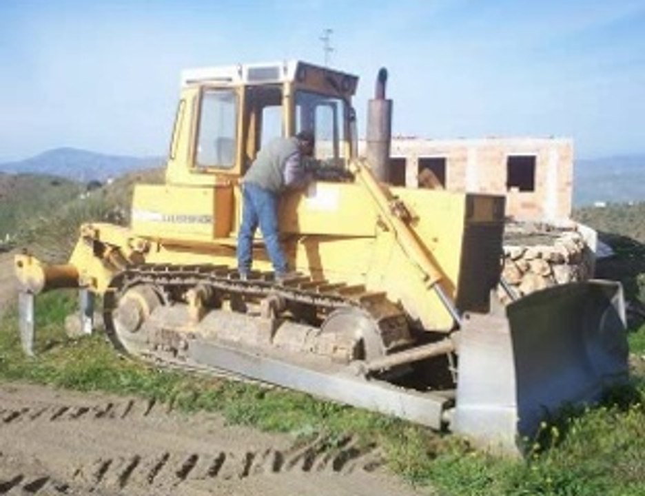 Liebherr PR721 PR731 PR741 Crawler Dozer Service Repair Factory Manual INSTANT