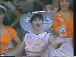 Conchita Velasco - Las Chicas de la Cruz Roja