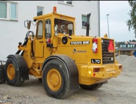 Volvo BM L70 Wheel Loader Service Parts Catalogue Manual INSTANT DOWNLOAD (SN: 6301-7400, 60001-60500)