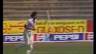 Imran Khan vs Australia 1982_83 in Pakistan