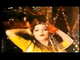 Aao Na  Payre karey hum aur tum raaj karey  Babra Sharif Singer  Nazia Hassan Film Sangdil Paksitani Urdu Hindi Song