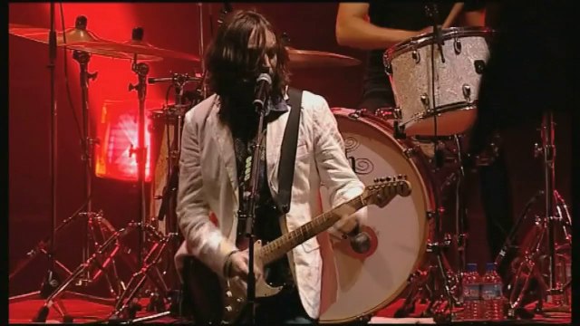 Matmatah - Radiot edit (Live at Vieilles Charrues 2008 Official HD)