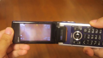 君はガラケー？それともハンディーカム？au (HIY01) HITACHI Mobile Hi-Vision CAM Wooo が届いたぜ！！！