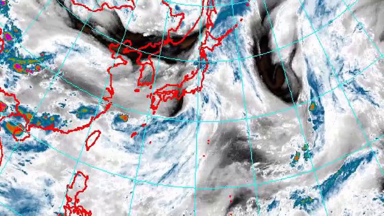 Neoguri turning extratropical over southern Japan - Update 11 (July 11, 2014)