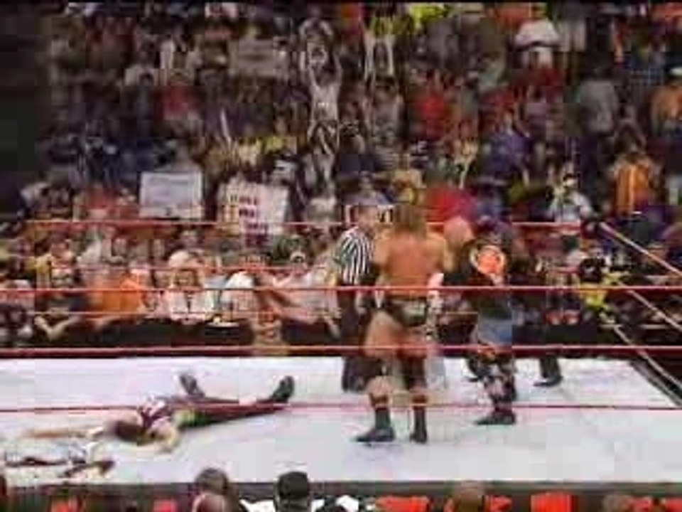 WWE - Jeff Hardy versus Triple H