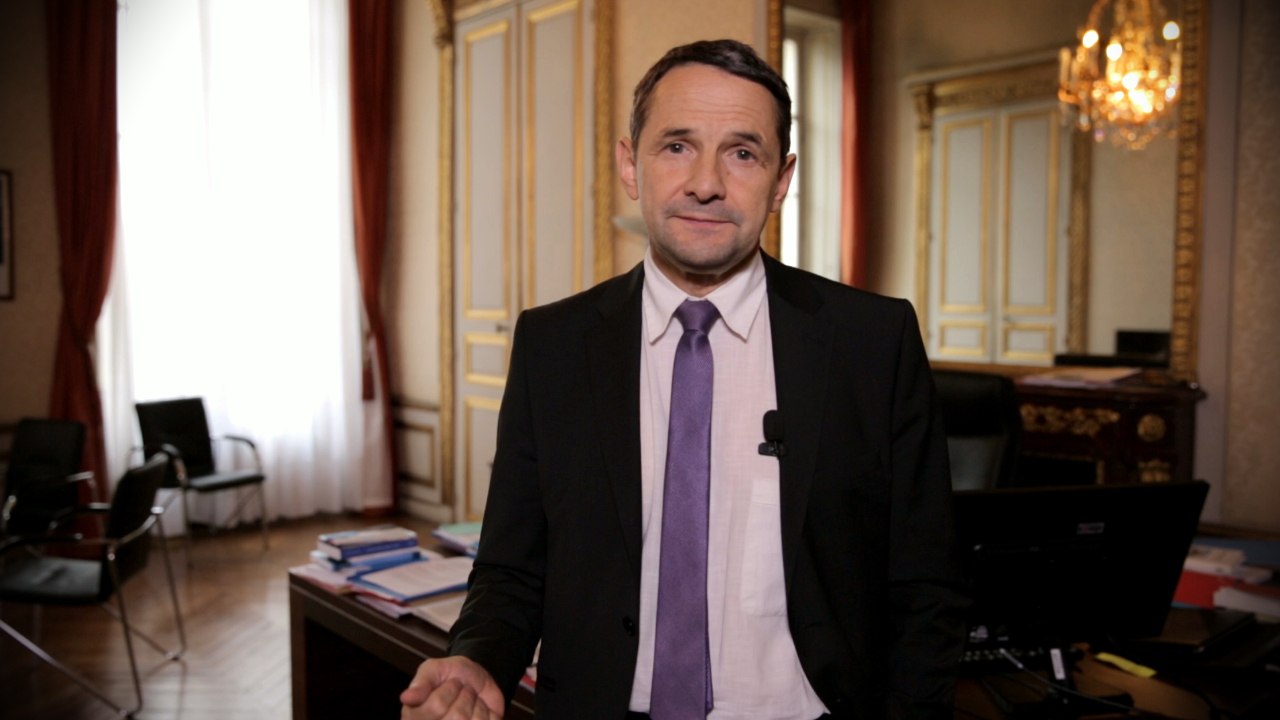 "Nous allons massivement simplifier la vie des Français": Thierry Mandon présente faire-simple.gouv.fr