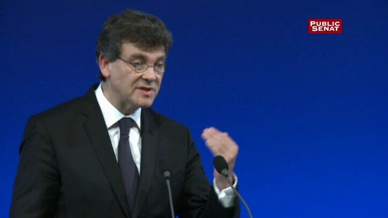 Montebourg veut « restituer 6 milliards d'euros » de pouvoir d'achat aux Français à la rentrée