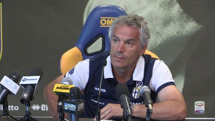 Donadoni al raduno: "Stagione più difficile dell'anno scorso"