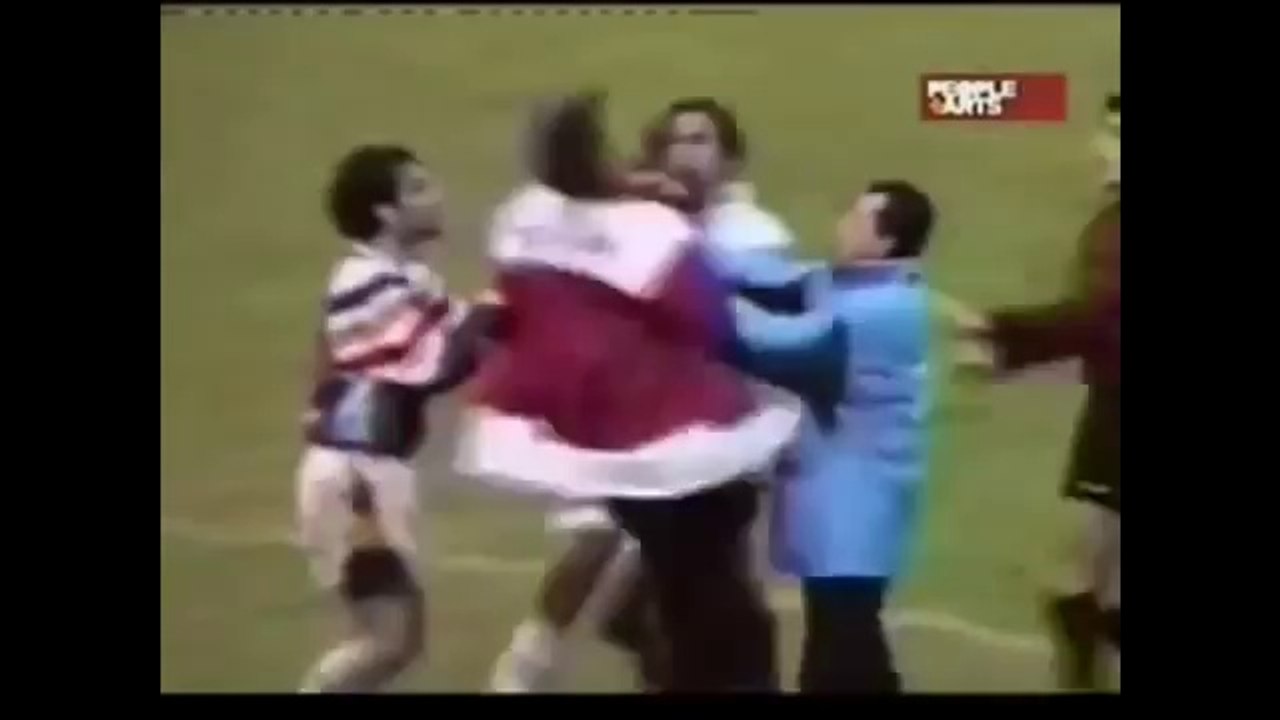 ▶ BIG AND WORST FIGHTS IN FOOTBALL FULL HD