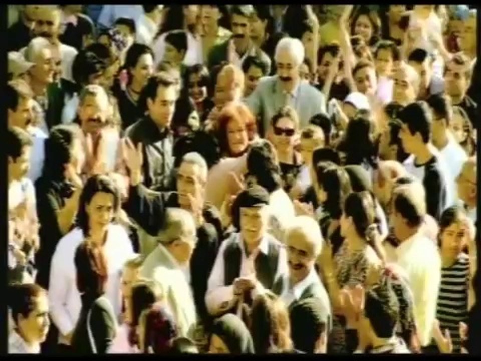 Selda Bağcan - Denizlerin Dalgasıyım