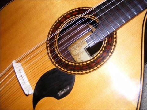 Fado: Portuguese Guitar by Alexandre Bateiras (part 1)