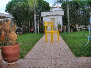 Beuchet Chair illusion trick