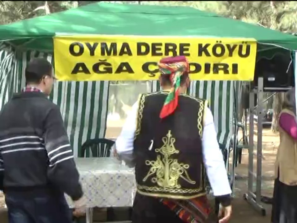 Misafir Karşılama ( Muhtar ve Eski Ağa )