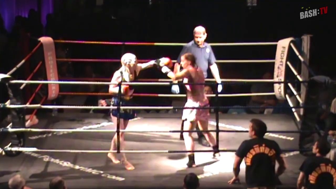 Robyn McPherson (Sit Rung Thai) vs Megan Saxton (Spartan MT)