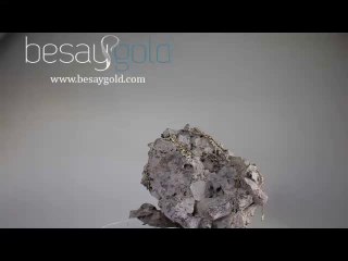 Çekik Gözlü Altın Kolye