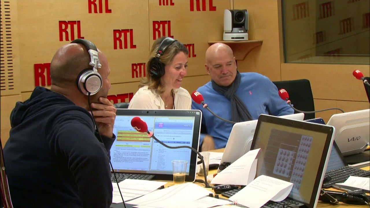 Pascal Praud : "Les Müller veulent toujours se mettre à poil sur le sable"