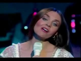 Crystal Gayle-Talking In Your Sleep