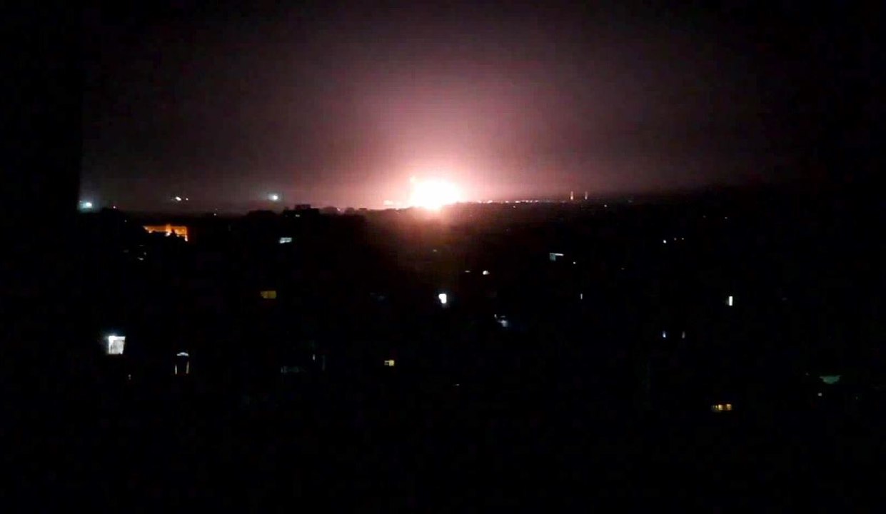 A Gaza, la nuit déchirée par les bombes israéliennes