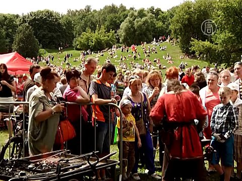 Казаки-джигиты поражают столицу своим мастерством