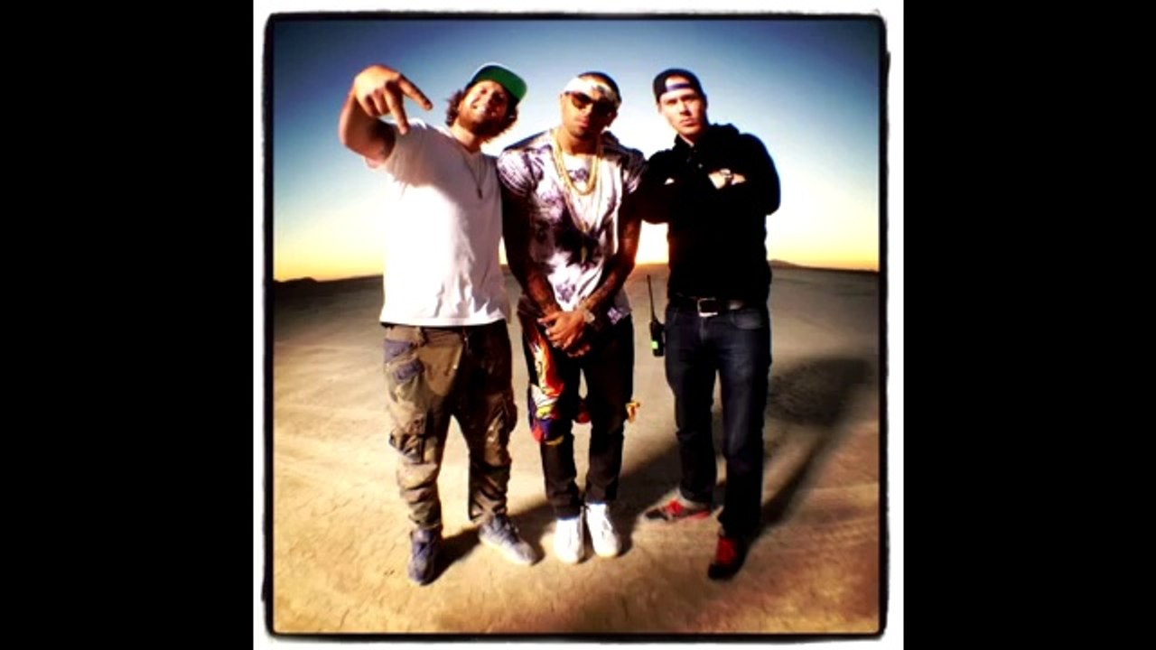 Chris Brown ~ Do Not Wake Me Up (tradus romana)