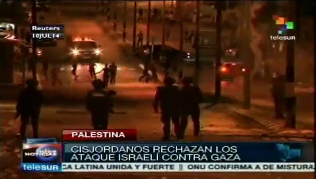 Cisjordania: protestas de jóvenes contra ataque israelí a Gaza