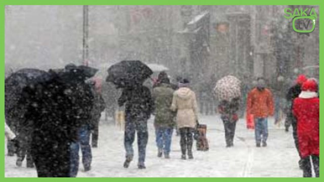 Muhabir Kızın Buzla İmtihanı