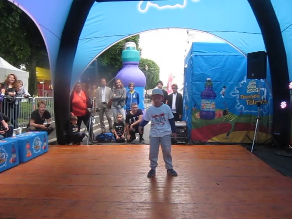 Epernay : concours hip hop au village départ