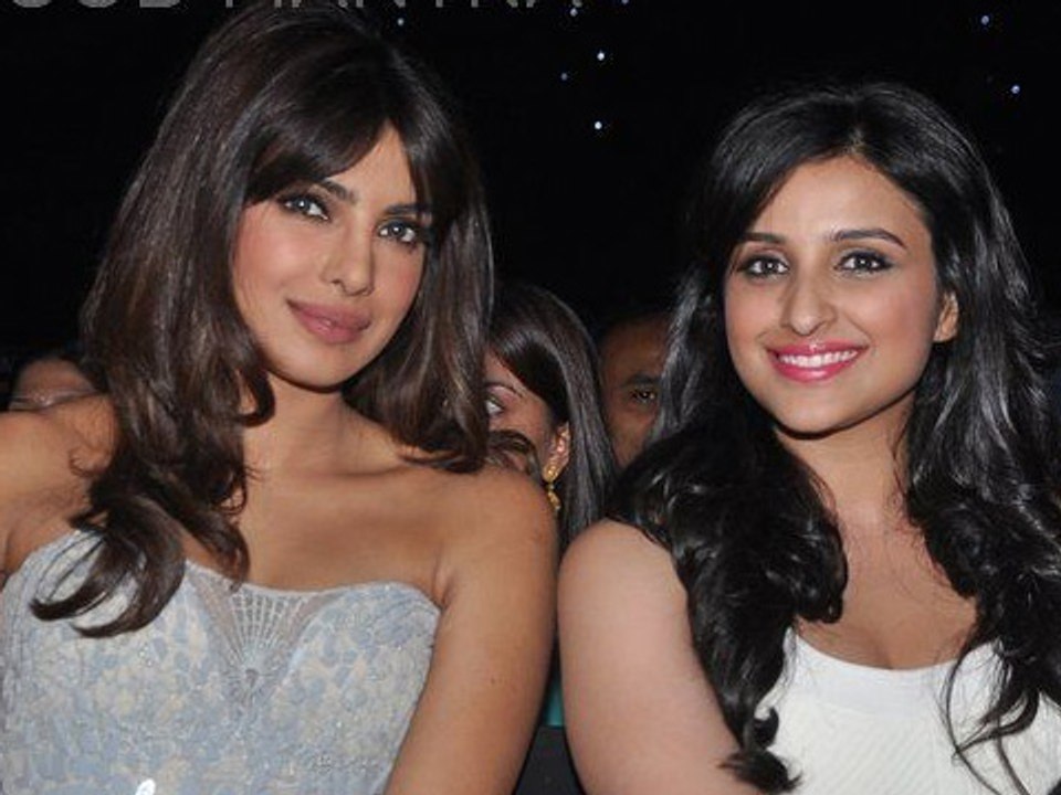 Priyanka Chopra Clashes With Sister Parineeti C...