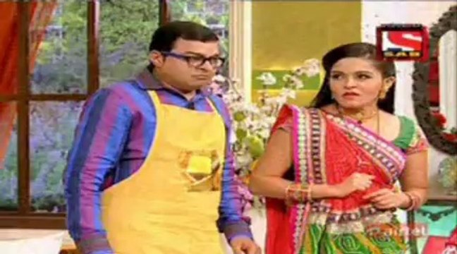 Tu Mere Agal Bagal Hai - 11th July 2014 pt3