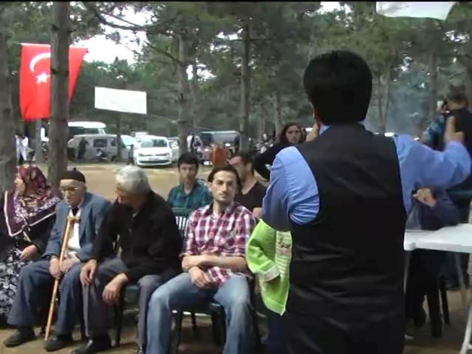 Hüseyin Yıldırım ( Selvi Boylum )