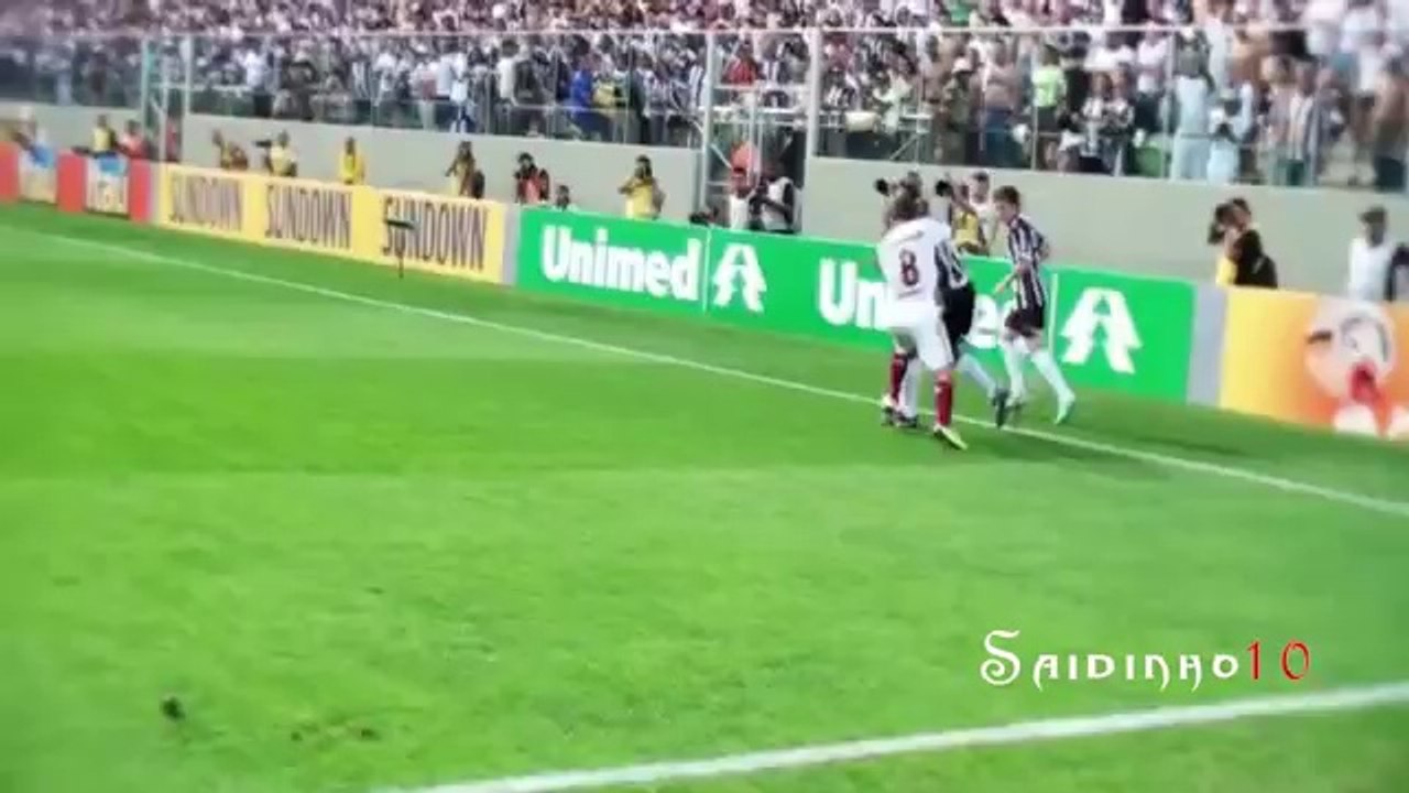 Ronaldinho Gaucho ● Emotional Player ● The Smile of Football (short video)