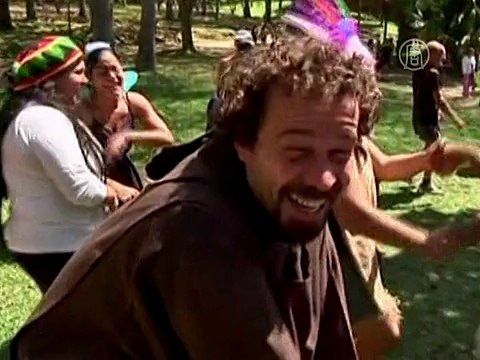 Йога смеха укрепляет корпоративный дух