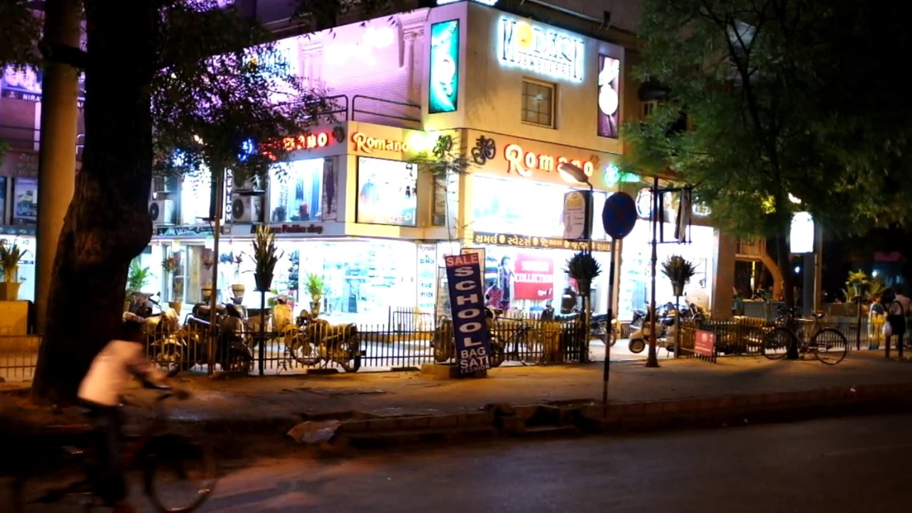 C. G. Road No Vehicle Day April 2012 Ahmedabad (India)