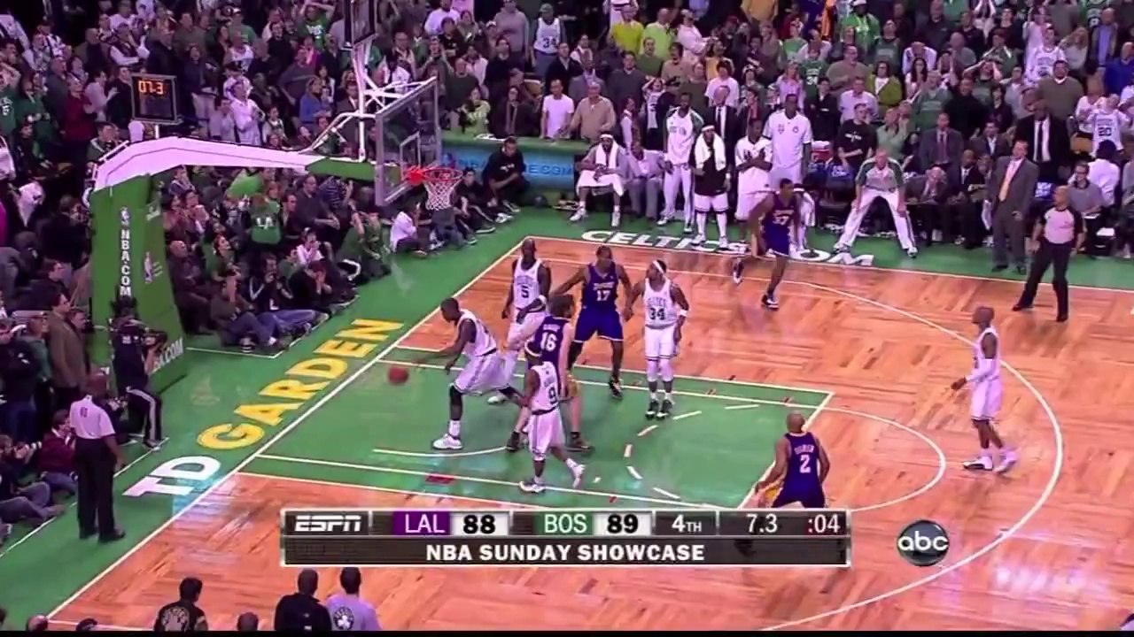 Kobe Bryant/ Juicy J- Who Da Neighbors