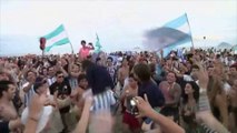 Mondial: les supporters Argentins déferlent à Copacabana