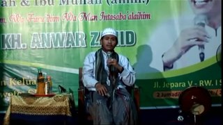Pengajian KH. ANWAR ZAHID Tentang IMAN dan CINTA Terbaru 2014.Pengajian Lucu di Surabaya