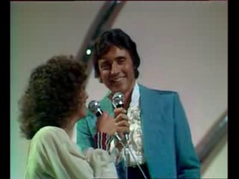 Nicole Rieu et Sacha Distel - ""Je suis ""