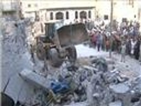 الطائرات الإسرائيلية تكثف غاراتها على المدنيين في غزة