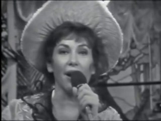 rika zarai tante agathe