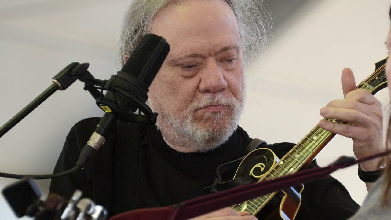 Morre Tommy Ramone