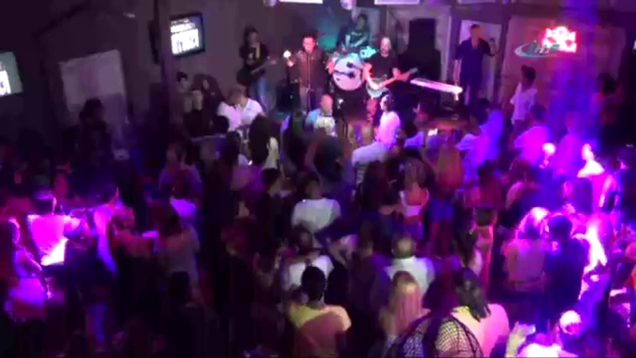 Haluk Levent’ten Filistin için Arapça şarkı