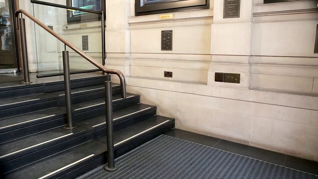 JUST AWESOME! Why doesn't every building in the world use this! Isn't this idea GREAT?