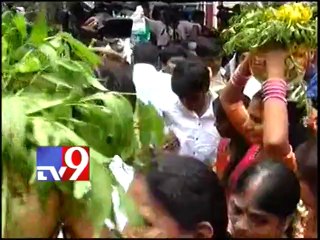 Happy to celebrate Bonalu in separate Telangana state - MP Kavitha