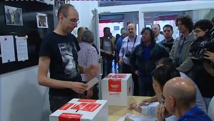 Fiesta de la democracia en casa de los socialistas