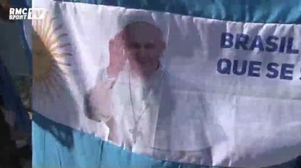 Football / L'ambiance monte aux abords du Maracana - 13/07