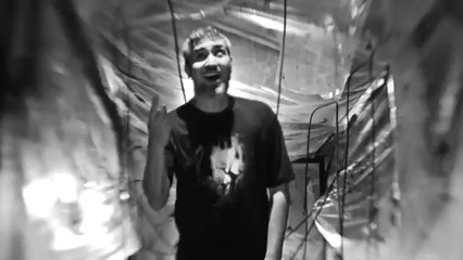 Birol Giray (Bee Gee) ft Sagopa Kajmer-Abrakadabra